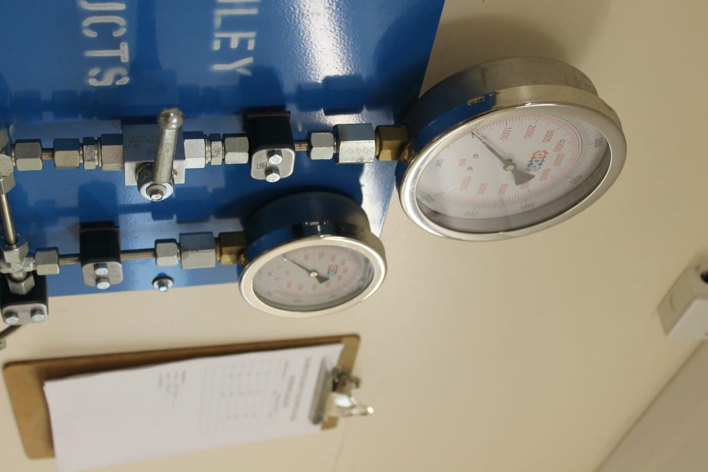 Hydrostatic cylinder testing equipment South West Maritime Academy